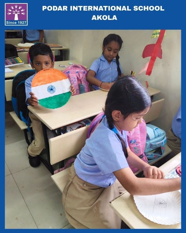 Flag Making Activity on Paper Plates - 2026 at Podar school Akola - image 6