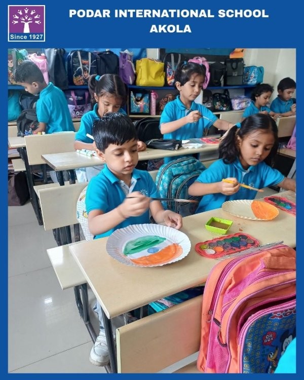 Flag Making Activity on Paper Plates - 2026 at Podar school Akola - image 7