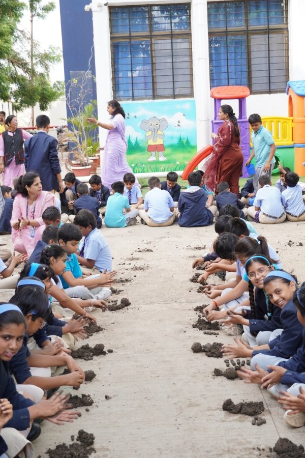 Seed Ball making Activity - 2026 at Podar school Khadgaon Ring Road, Latur - image 11