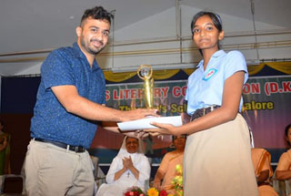 Achievement in Inter School Hindi Elocution competition - 2022