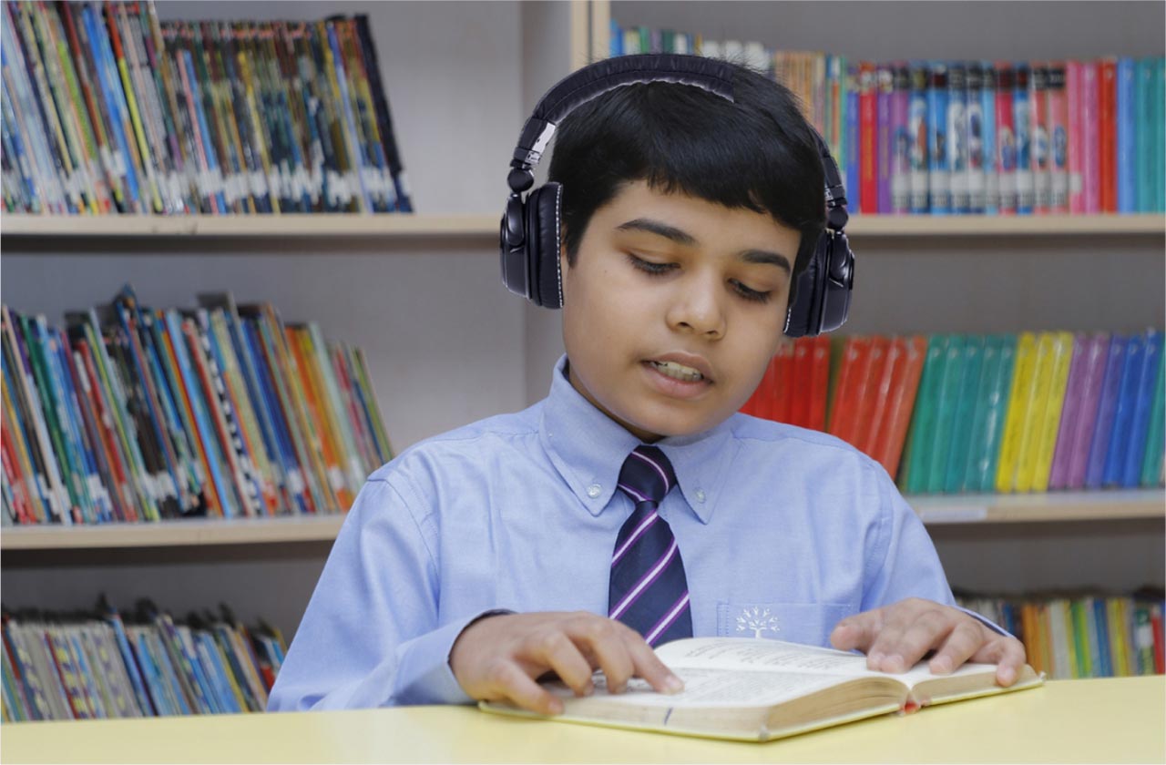 Students studying together in a stress-free, collaborative setting
