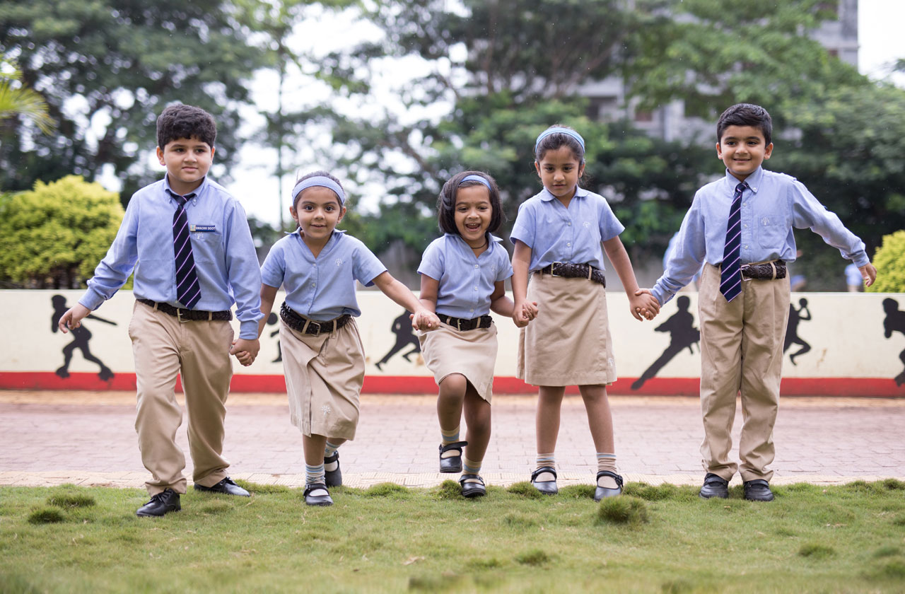 pta members at podar school modasa