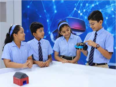 Why ICSE schools in Bengaluru Should Help Students Understand Careers in Management and Leadership?